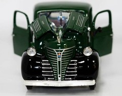 Plymouth Ram Pickup Truck Car Classic Built Metal1 24Model18Promo