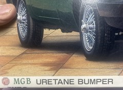 AOSHIMA EURO SPORTS CLUB 1978 MG MGB URETANE BUMPER MODEL 01398