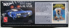 007 1971 Ford Mustang MACH 1 w 351 V8 Molded Red 1/25 Plastic Model Kit NEW 2022