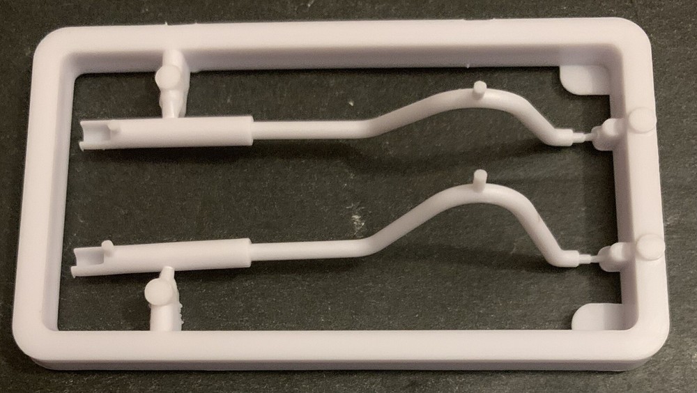29 Model A Roadster REAR EXHAUST #65,66 B 150 1653 Revell 4463 Model Car Parts