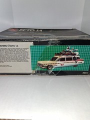 AMT Ghostbusters Ecto-1a Movie Car Model Kit 1:25 Scale