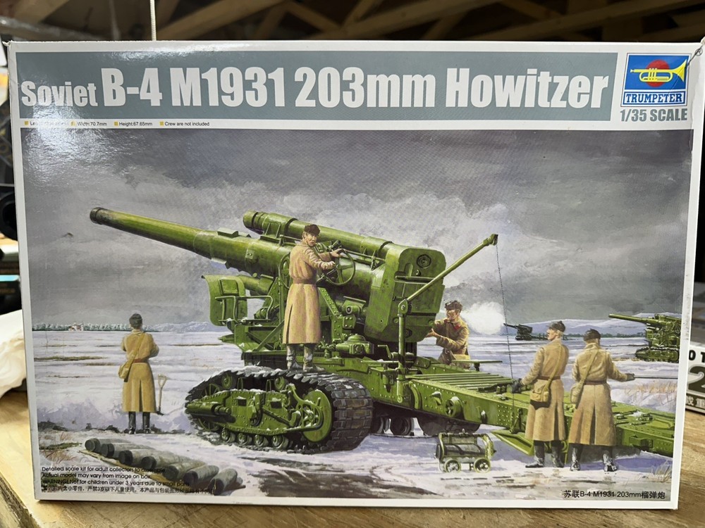 1/35 TRUMPETER B-4 M1931 203mm HOWITZER. GREAT KIT!