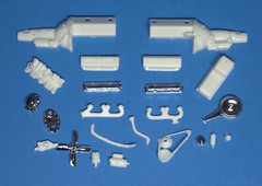 AMT 1975 Chevy Van Stock 350 Cid.V8 w/Automatic Tranny Set 1/25 Scale