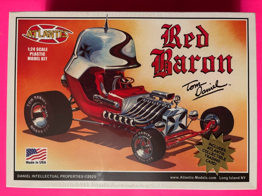 TOM DANIELS RED BARON HOT ROD SHOW CAR MODEL KIT ATLANTIS 1/24 SCALE NEW SEALED!