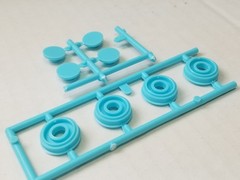 1957 Corvette WHEEL BACKS / INNER WHEELS & RETAINERS from AMT 1:25 Model Kit 57
