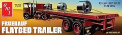 AMT Fruehauf Flatbed Trailer – Plastic Model Vehicle Kit – 1/25 Scale – #1399