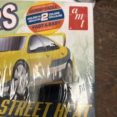 1:25 Snapfast 1998 Chrysler Concorde “Street Heat” Slammers AMT Sealed Box