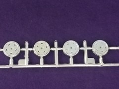 1969 Dodge Charger MOPAR RALLY WHEELS from Revell 1:25 Model Kit 69 MAGNUM 500