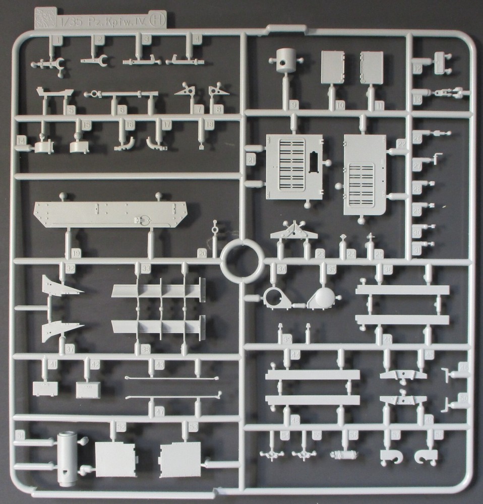 Dragon 1/35th Scale Panzer IV Ausf F2(G) – Parts Tree H from Kit No. 6360