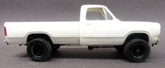 1971 MPC 1-0458 BAJA BRUTE DODGE ADVENTURER SE PICKUP TRUCK model kit 1:25 built