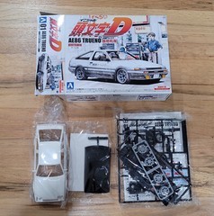 Aoshima Initial D No.1 AE86 TRUENO Takumi Fujiwara 1/32 scale kit from JAPAN