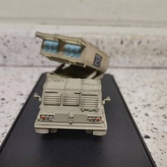 U.S. Army M270 MLRS Rocket Launcher – New, Desert Camo Model 1/72 Scale