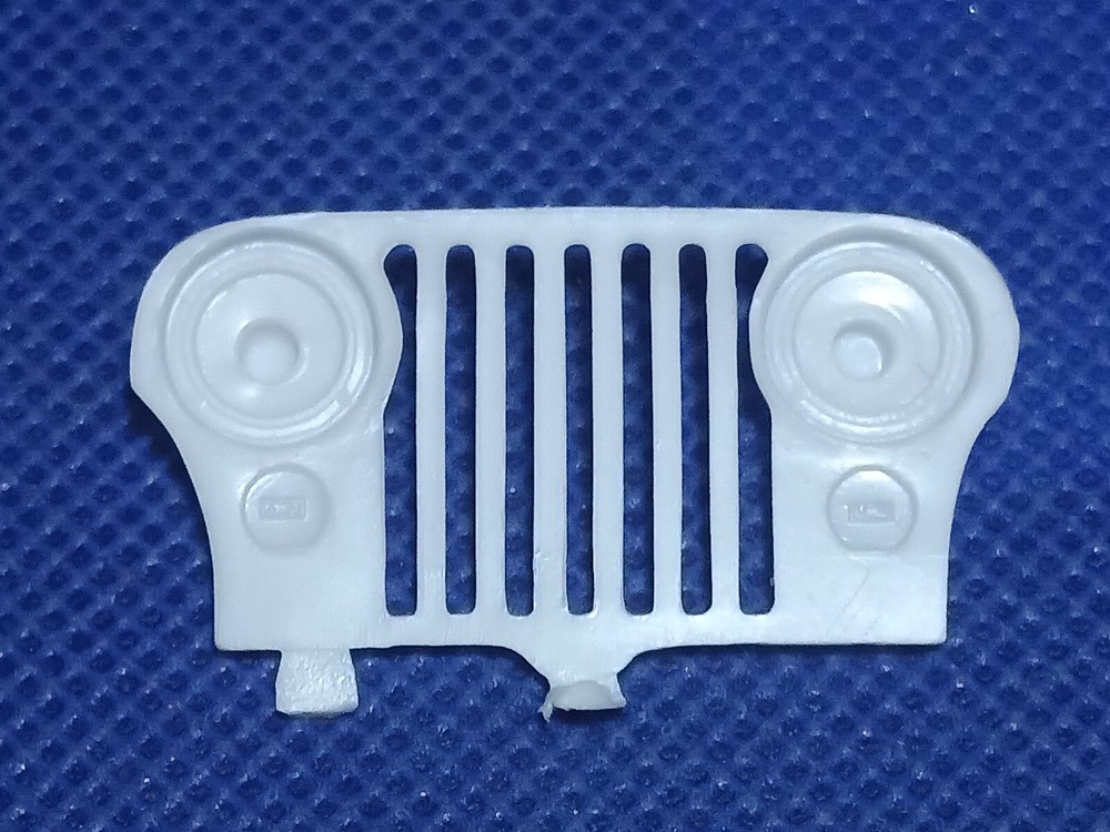 🌟 Grill Jeep Renegade Golden Hawk 1:25 Scale 1000s Model Car Parts 4 Sale