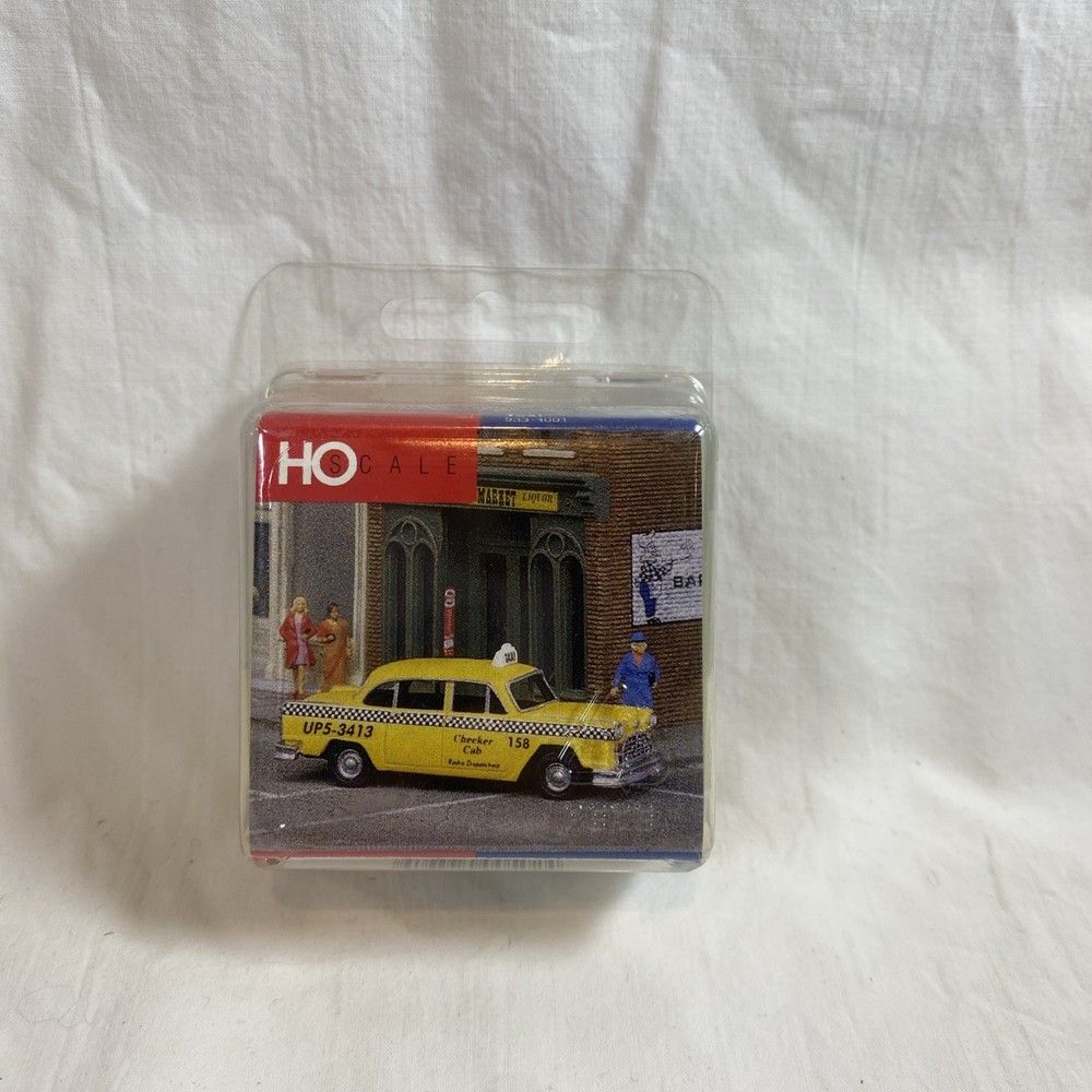 WALTHERS HO 1/87 933-4001 59 CHECKER MARATHON TAXI KIT