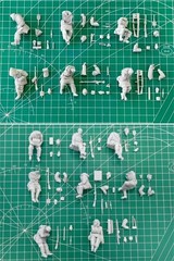 1/35 Scale Die-Cast Resin Figure Model Kit Military Theme Tank Soldiers Set (…
