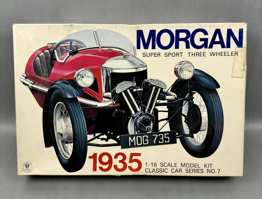 Gakken 1/16 Morgan Mog 1935 Classic Cars Series No.7 Vintage Model Kit