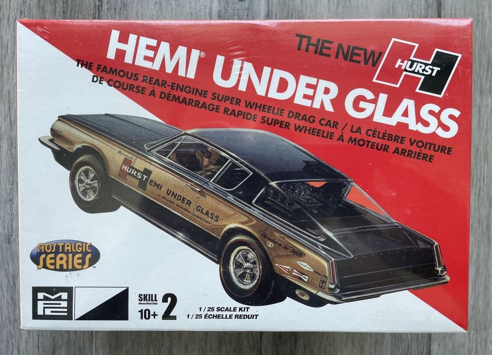 HURST HEMI UNDER GLASS Plymouth Barracuda MPC Model Kit #38418 1/25 SEALED BOX