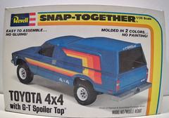 VINTAGE ORIGINAL REVELL 1/25 SCALE TOYOTA 4X4 WITH G-T SPOILER TOP MODEL KIT