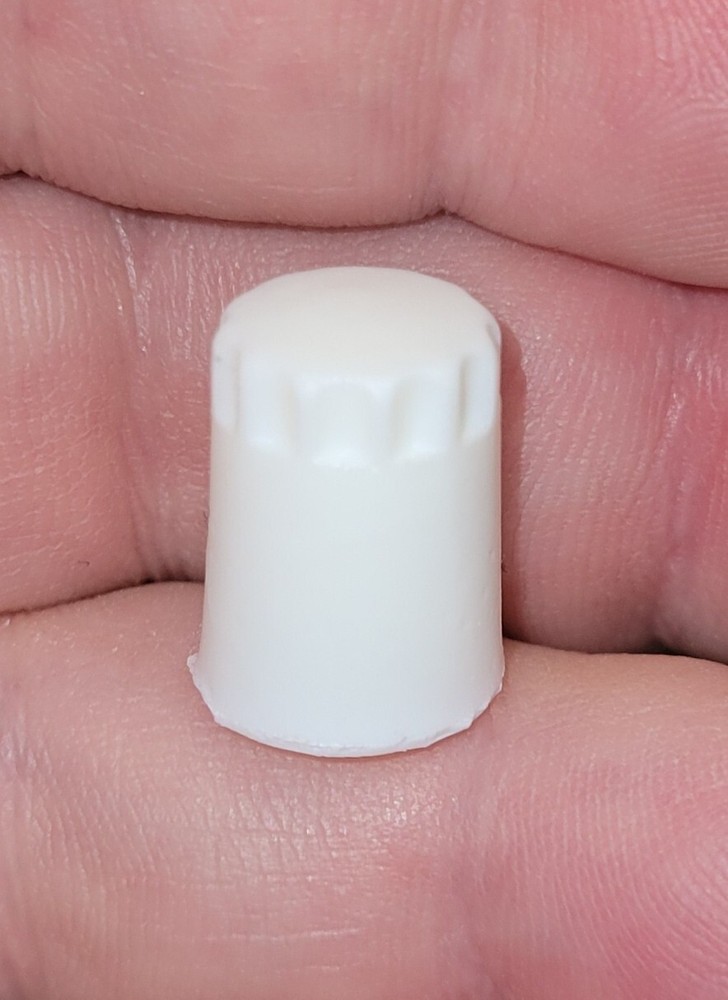 1/8 Resin chevy oil filter revell Lindberg monogram 1/8th