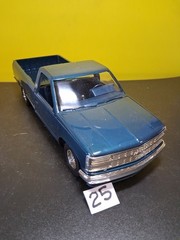 AMT ERTL Dealer Promo – Catalina Blue 1990 Silverado C-1500 – 1:25 Scale #6036