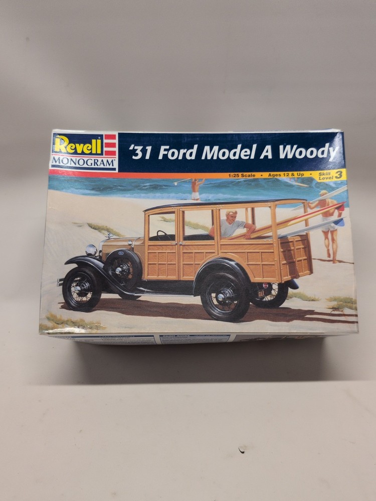 ’31 Ford Model A Woody Revell 1:25 Model Kit 85-7637 Open Box Sealed Parts
