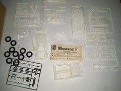 Vintage AMT T487 1977 Ford Mustang II 1/25 Model Kit
