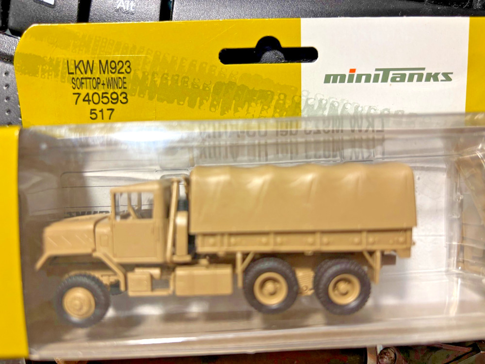 Roco mintanks 517 M-923 five ton tan Lima35 original 1/87