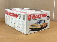 AMT ERTL 1:25 SCALE MODEL KIT #11 PEPSI CHEVY MONTE CARLO – DARRELL WALTRIP