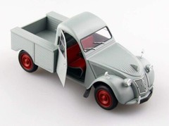 Rare kit EBBRO 1/20 Model Kit Citroen 2CV Pickup from Japan 1470
