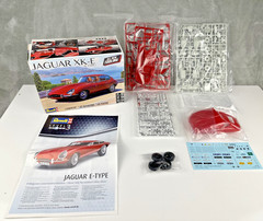 Revell Car Kit 1/24 Scale Jaguar XK-E (E-Type) Plastic Model Kit 85-4509