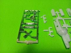 350 Engine 1975 Chevy Van Aquarod Race Team 1/25 AMT Motor Chrome Valve Covers