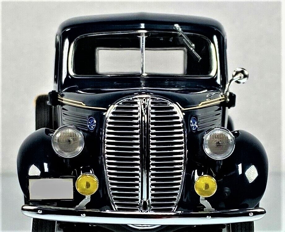 Ford Pickup Truck Vintage Classic Custom Built Metal Body Model Car Race Promo