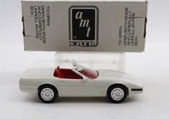 America Corvette Convertible Artic White Red Interior Dealer Promo AMT ERTL 8923