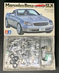 TAMIYA 24189 1/24 Scale Kit Mercedes-Benz SLK