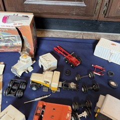 AMT Semi Trucks – Trailers 1/43 Model Kit Lot Tone of Pieces