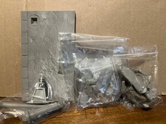 RDG Miniatures – 1/16 British Infantry 1944/45 Vignette (Very Rare, OOP) w/ base