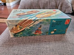 Original ’60’s issue AMT Boat w/Trailer model started in box 1/25 Kit#159 3 in 1