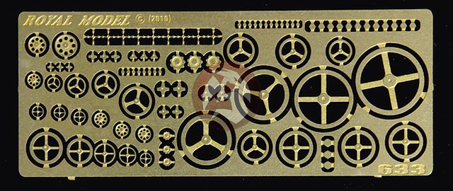 Royal Model 1/35 Assorted Hand Wheels (Steering Wheels) [Photo-etch Detail] 633