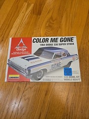 Lindberg Color Me Gone 1964 Dodge 330 Super Sport 1/25 Scale Car Model Kit