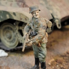 1/35 WWII German Tanks France Time Out Soldiers Museum Quality Diorama Built