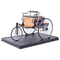Retro Car Full Metal Three Wheel Model Kit World’s 1st Automobile That Works
