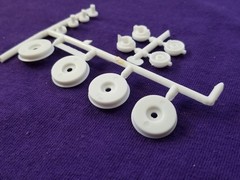 WHEEL BACKS , RETAINERS , PINS from 1973 Cougar MPC 1:25 Model Kit 73 The Cat