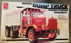 Autocar Dump Truck 1/25 1984 AMT Ertl DC 9964B Plastic Model Kit 6671, USA Made