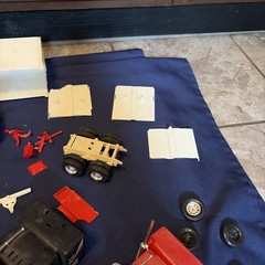 Monogram 1/32 Snap Tite Conventional Semi Trucks Trailers Lot Lots of Parts