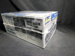NEW Revell ’78 Corvette Indianapolis 500 Pace Car 1:24 Kit #85-2168 SEALED