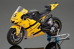 Platz BEEMAX 1/12 Yamaha YZR-M1 2007 item BX13002 NEW From Japan