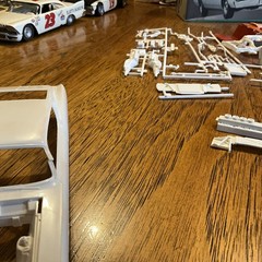 Monogram 2912 ’69 Ford Talladega 1/24 model kit DAMAGED