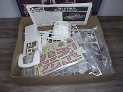 vintage Revell Monogram model kit ’50 Ford Custom Pickup 1/25 scale Z58
