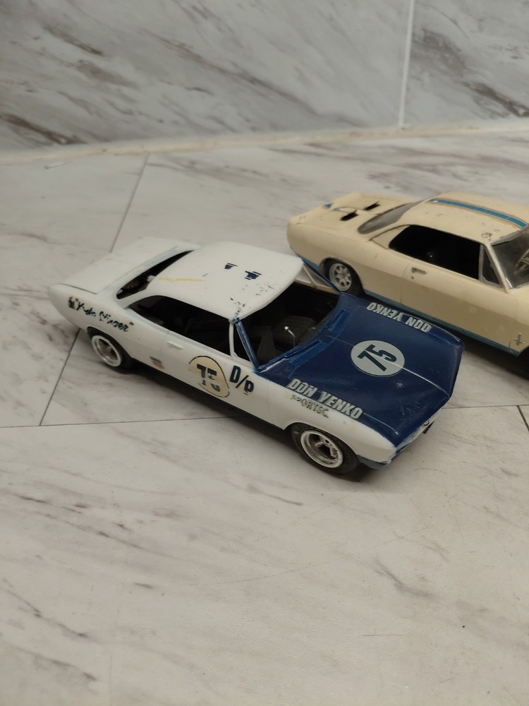 LOT OF 2 VINTAGE 67/69s? 1/25 SCALE CORVAIR JUNKYARD PARTS CARS