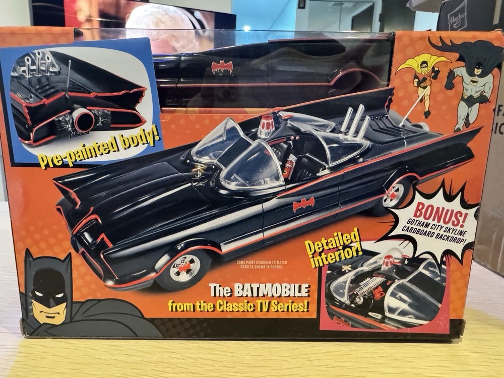 SKILL 2 SNAP MODEL KIT BATMOBILE “BATMAN” (1966) 1/25 POLAR LIGHTS POL1007 Usa